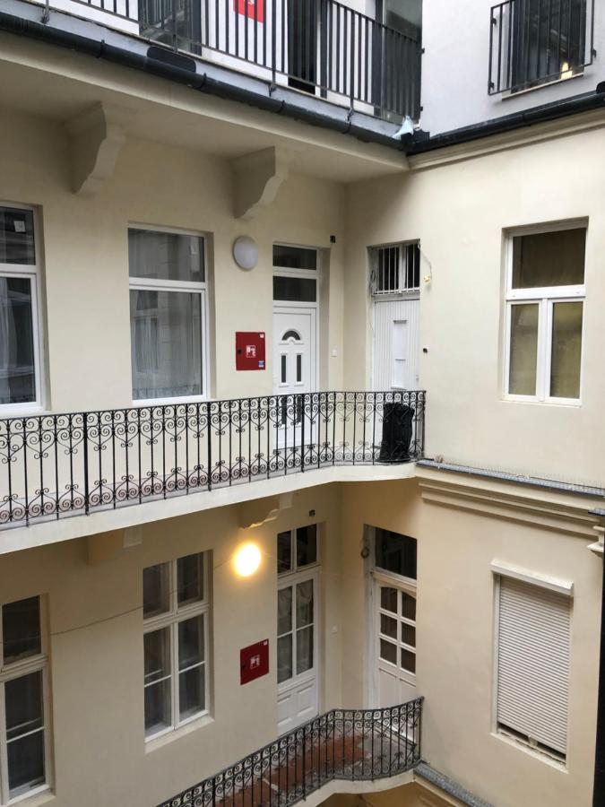 Pau18 Apartments Βουδαπέστη Εξωτερικό φωτογραφία